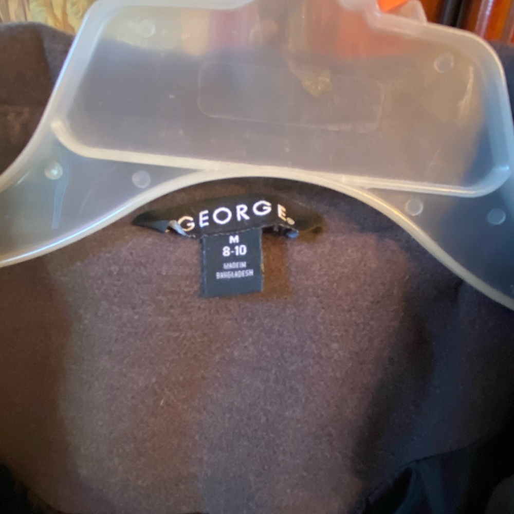 Coat - Picture 3 of 3